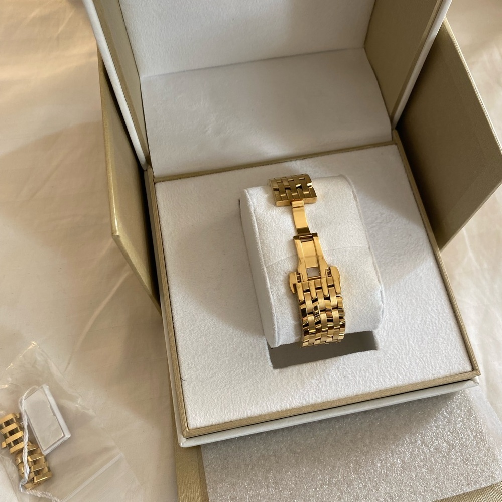 Versace Palazzo Empire black gold Stainless Steel Men's Watch NEW - Picture 9 of 12